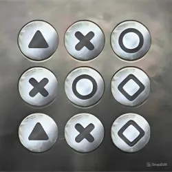 Play Spotlight Room Escape now!